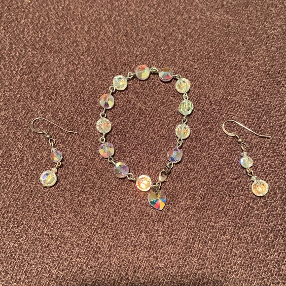 Crystal Jewelry Set {Earrings and Bracelet} - Picture 2 of 4